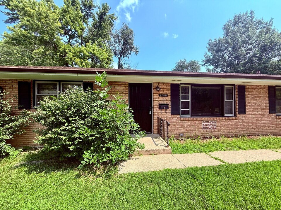 209 Flintridge Dr in Rockford, IL - Building Photo