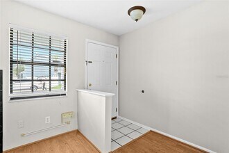 12668 Castle Hill Dr in Tampa, FL - Building Photo - Building Photo