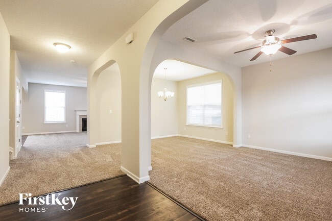 5782 Open Fields Dr in Whitestown, IN - Building Photo - Building Photo