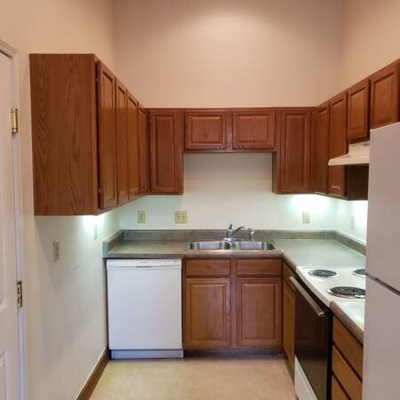 118 W 2nd St photo'