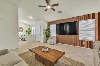 11076 Zampino St in Las Vegas, NV - Building Photo - Building Photo