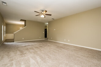 338 Camellia Way in Dallas, GA - Building Photo - Building Photo