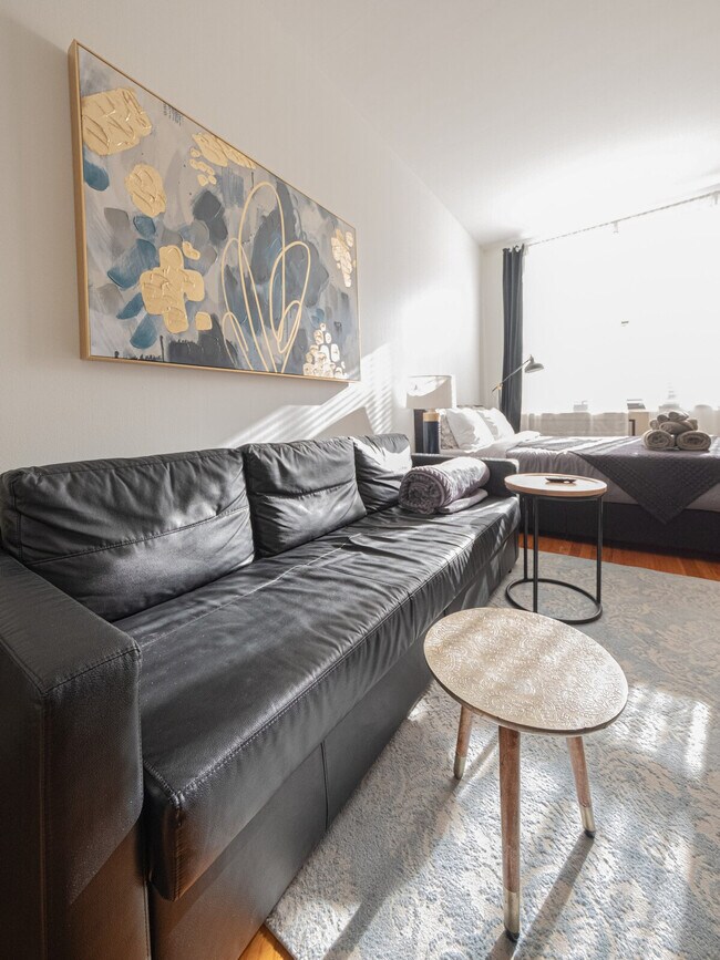 32 W 86th St in New York, NY - Building Photo - Building Photo