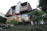 528 Dayton St in Edmonds, WA - Building Photo - Building Photo