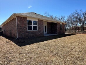 17019 Oak Dr in Oklahoma City, OK - Building Photo - Building Photo