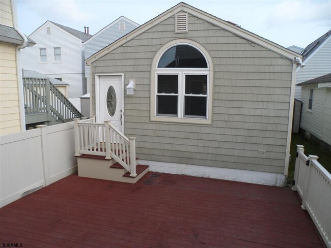 11 S Jefferson Ave in Margate City, NJ - Building Photo - Building Photo