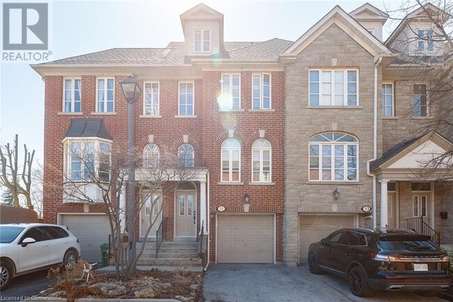 property at 31 Brownstone Ln