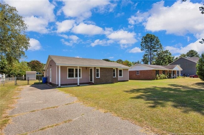 2231 Tolgate Rd in Fayetteville, NC - Building Photo - Building Photo