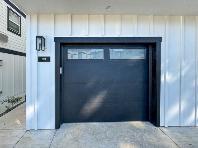 3781-3781-A Saw Ln in Salem, OR - Building Photo - Building Photo