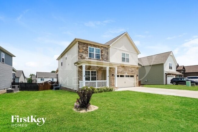 1091 Harrison Way in Clarksville, TN - Building Photo - Building Photo