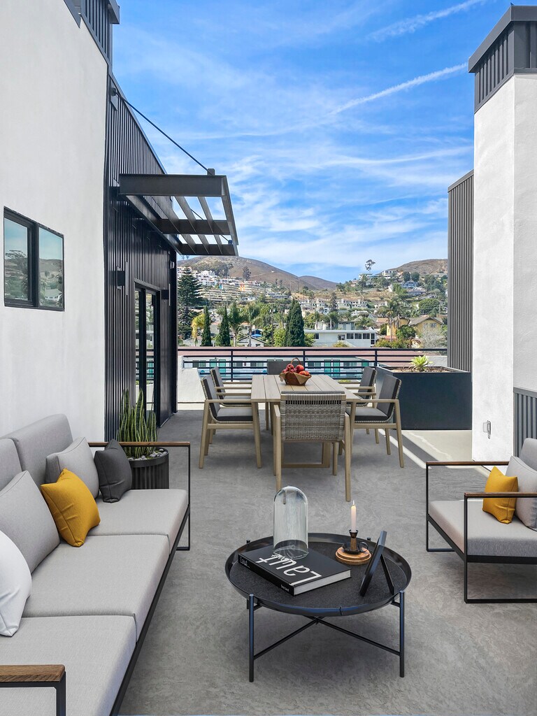 The Kalthom Building Apartments in Ventura, CA