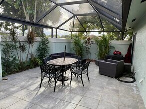 107 Bent Arrow Dr in Jupiter, FL - Building Photo - Building Photo