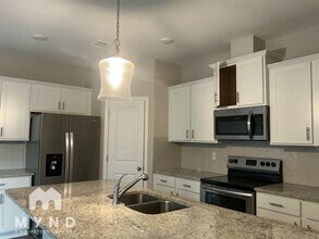 2134 Garden Pl in Atlanta, GA - Building Photo - Building Photo