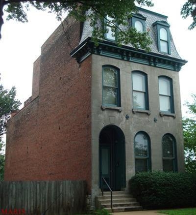 Nicholson Place in St. Louis, MO - Building Photo