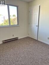 131 Edgehill Dr in Barrie, ON - Building Photo - Building Photo