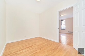 MOTT STREET, Unit 5R in New York, NY - Building Photo - Building Photo