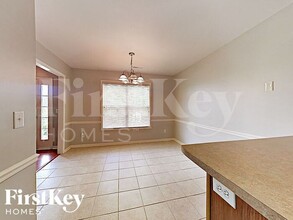 455 Mallard View Ln in Winston-Salem, NC - Foto de edificio - Building Photo