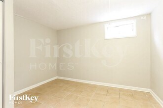 1504 Walnut Dr in Round Lake Beach, IL - Building Photo - Building Photo