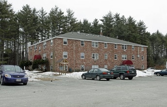 Pine Ridge Estates in Townsend, MA - Foto de edificio - Building Photo