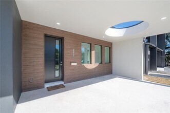 2721 17th Ave N in St. Petersburg, FL - Building Photo - Building Photo