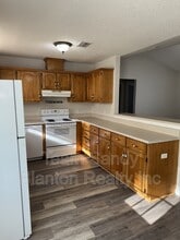 7728 Bogey Ln in Milton, FL - Building Photo - Building Photo