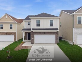 104 Lambert Fld in Nicholasville, KY - Building Photo