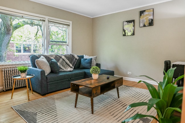 432 Elmwood Ave in Evanston, IL - Building Photo - Building Photo