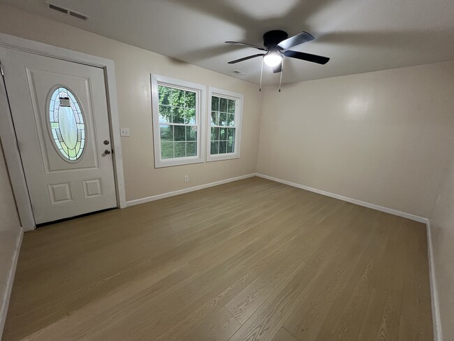 1821 Freeport Rd NW in Dalton, GA - Building Photo - Building Photo