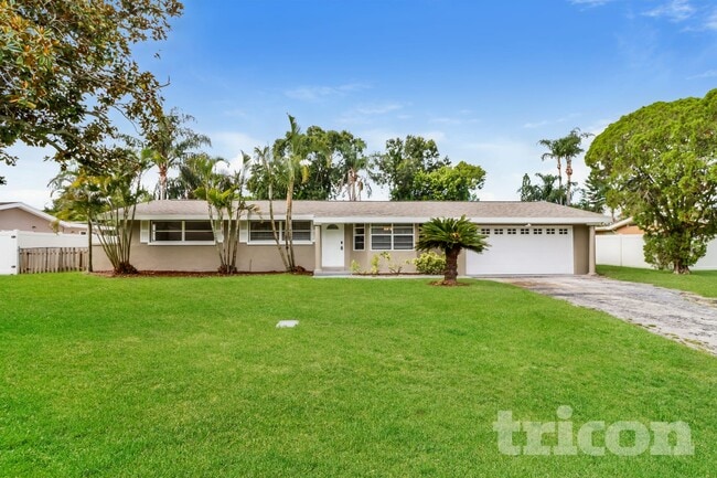 property at 1819 Brentwood Dr