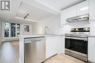 155 Langley Ave in Toronto, ON - Building Photo - Building Photo