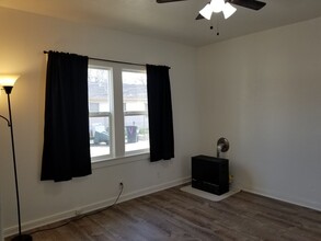 679 2nd Ave in Gustine, CA - Building Photo - Building Photo