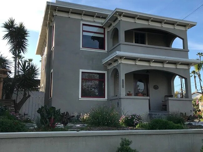 property at 1360 Granada Ave