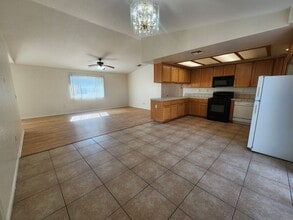 6396 Athol Ave in Twentynine Palms, CA - Building Photo - Building Photo