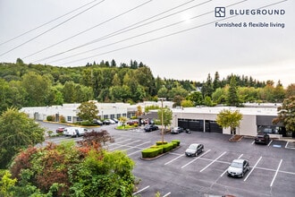 12377 137th Pl NE in Redmond, WA - Building Photo - Building Photo