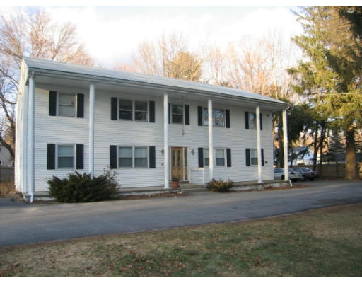 349-353 East St in Wrentham, MA - Building Photo