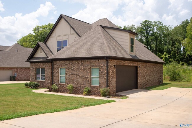 274 Sunnyview Dr in Huntsville, AL - Building Photo - Building Photo