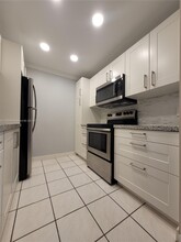 13355 SW 9th Ct in Pembroke Pines, FL - Building Photo - Building Photo