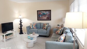 2011 Wolverton E in Boca Raton, FL - Building Photo