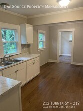 212 Turner St in Winston-Salem, NC - Building Photo - Building Photo