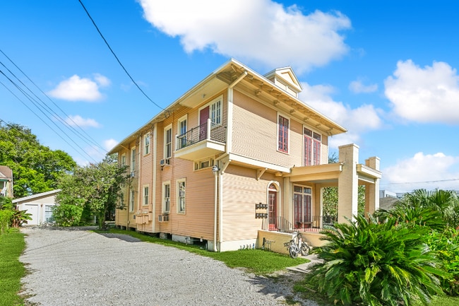 319 S Lopez St in New Orleans, LA - Foto de edificio - Building Photo