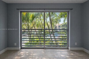 5332 NE 6th Ave in Fort Lauderdale, FL - Building Photo