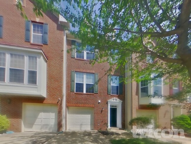 property at 1711 Crimson Pl