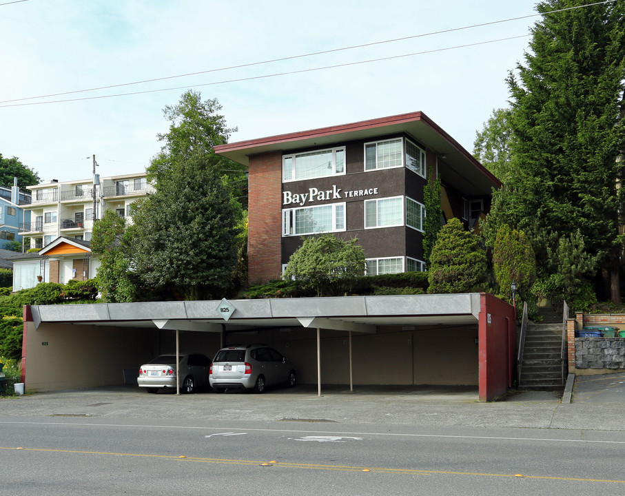 Bay Park Terrace in Seattle, WA - Foto de edificio