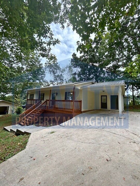 136 Belleview Dr SE in Cleveland, TN - Building Photo