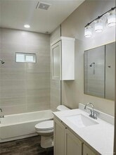 1304 W Sucre Dr, Unit 2 in Edinburg, TX - Building Photo - Building Photo