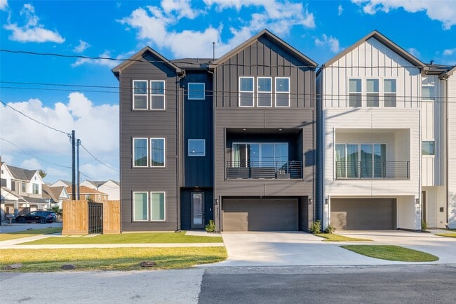 property at 412 N Nagle St