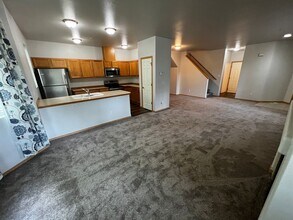 2579 Evans Ct in Dupont, WA - Building Photo - Building Photo