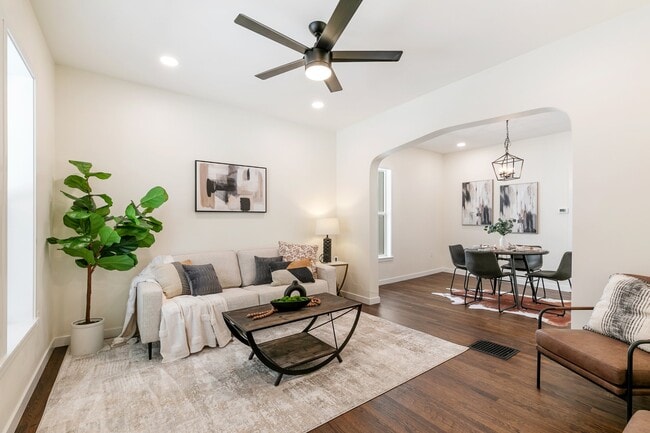 227 N Walnut St in Colorado Springs, CO - Building Photo - Building Photo