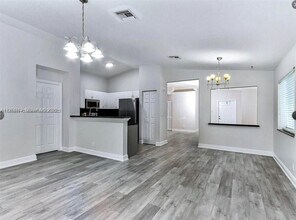 1213 SW 46th Way in Deerfield Beach, FL - Building Photo - Building Photo