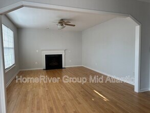 15815 Meherrin Way in Woodbridge, VA - Building Photo - Building Photo